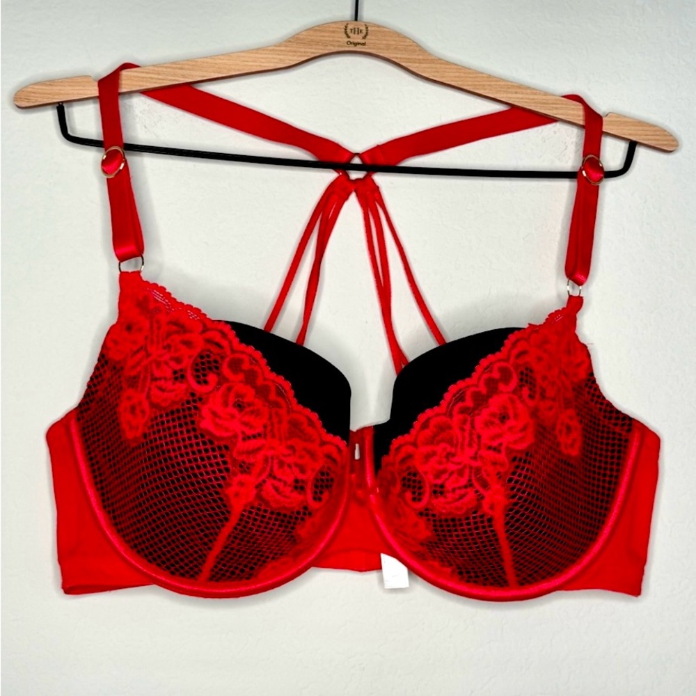 Cacique SEXY Strappy Demi Floral Red Lace Bra with Underwire- Sz 42DD